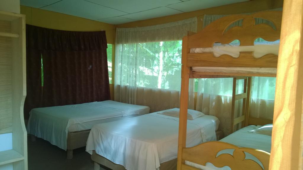 Amazon Queen Lodge Mazán Oda fotoğraf